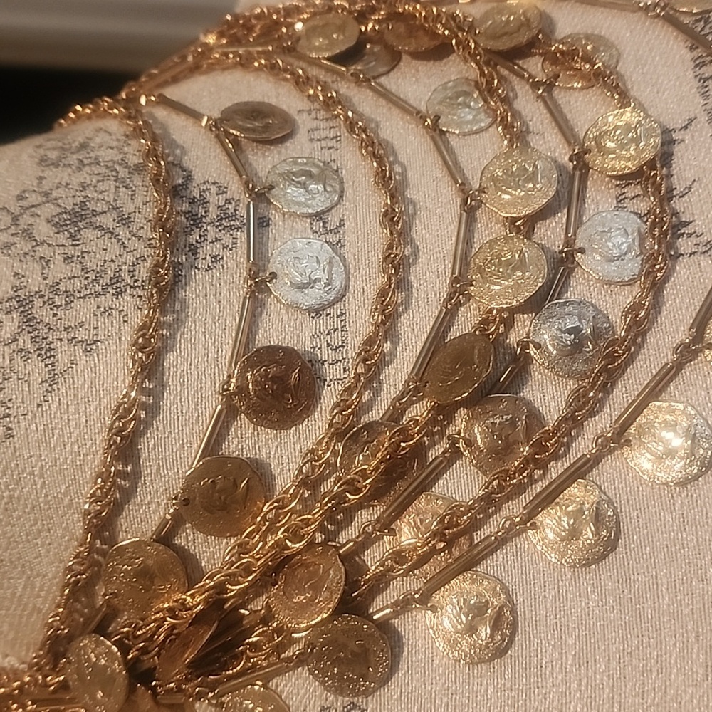 Vintage Multi Row Coins Chains Necklace Gold Tone Adjustable Length - Picture 5 of 6